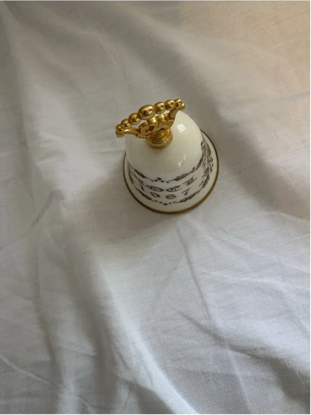 Gotham Noel Christmas Bell Fine China W/gold-tone Handle Vintage. 1051